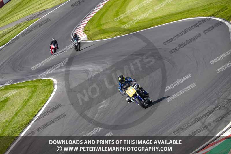 donington no limits trackday;donington park photographs;donington trackday photographs;no limits trackdays;peter wileman photography;trackday digital images;trackday photos